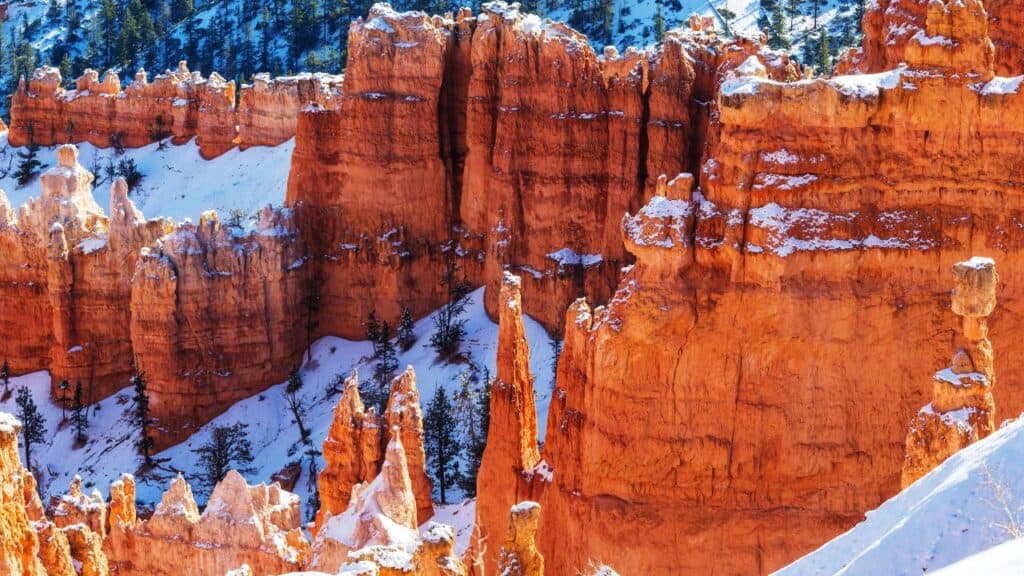 Winter Bryce canyon