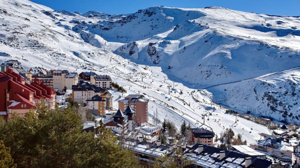 Mountain skiing - Pradollano, Sierra Nevada, Spain